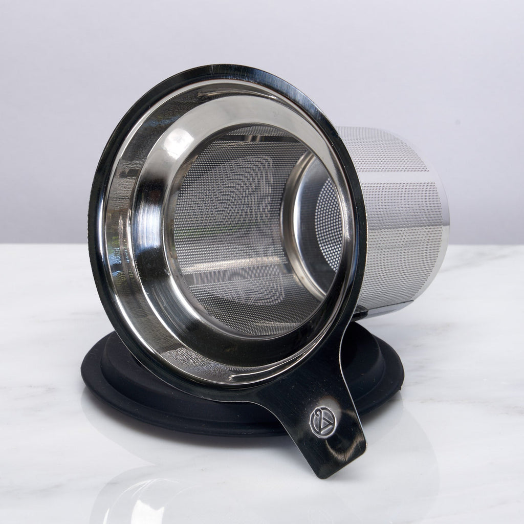 One Cup Infuser · Tea Strainer with Silicone Lid | August Uncommon Tea