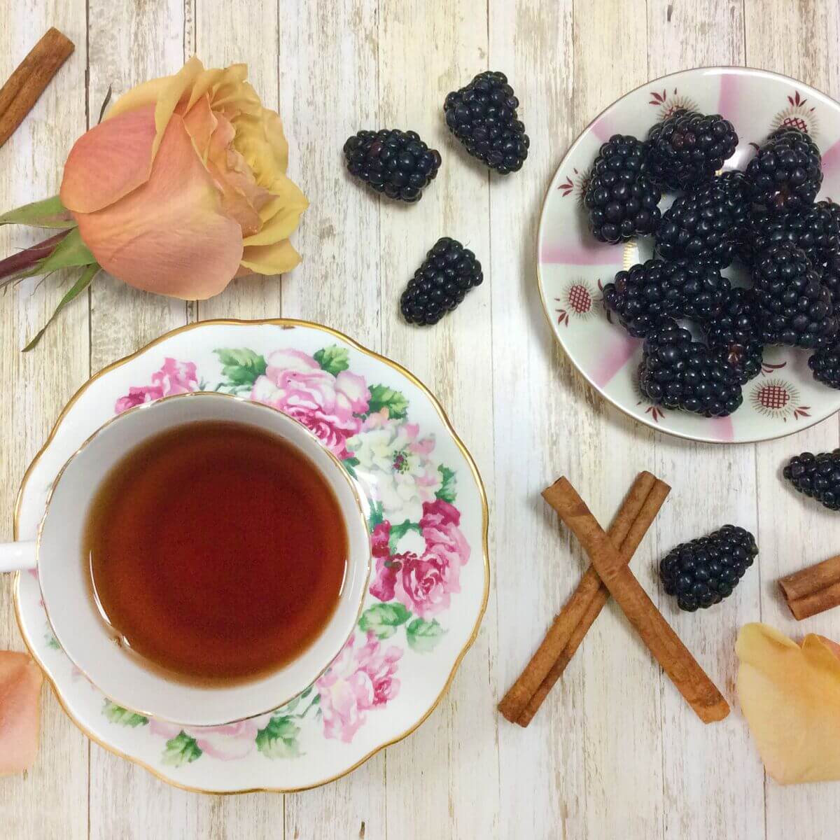 Portland Rose City Chai · Blackberry Rose | Plum Deluxe Tea